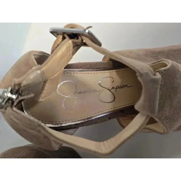 Women's Jessica‎ Simpson Wedge Sandals, Size 8.5, Taupe - Picture 2 of 10